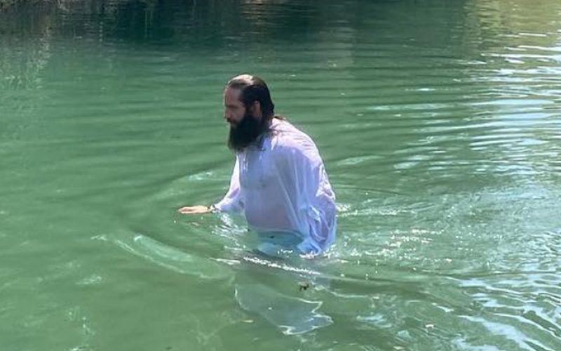 Elias Gets Baptized In Israel During WWE Hiatus