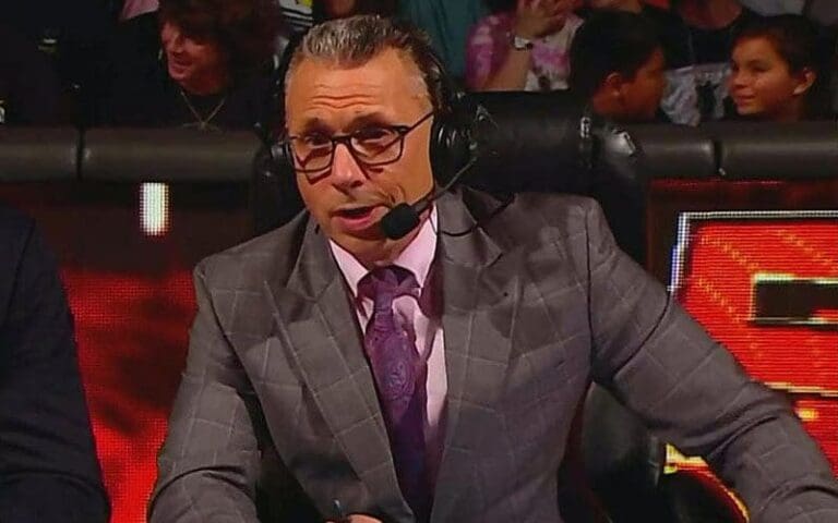 Michael Cole Botches Candice LeRae's Name On 10/30 WWE RAW By Mistaking Her With Former Talent