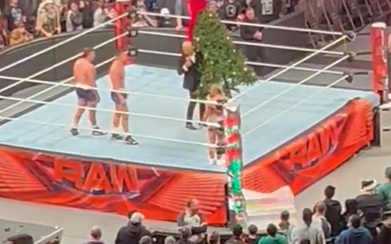 Cody Rhodes Spreads Holiday Cheer With Christmas Tree Gift after 12/18 WWE RAW