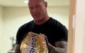 Randy Orton Gets Tricked Into Stealing Logan Paul's US Title