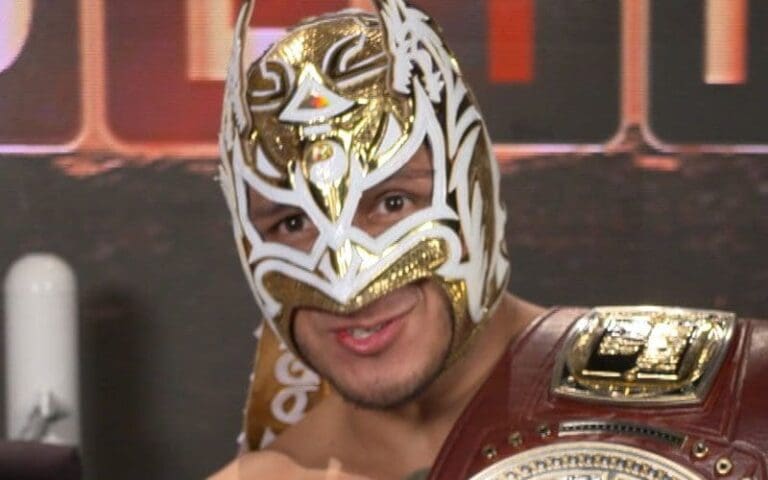Dragon Lee Has Unique Deal With WWE Concerning Outside Merchandise