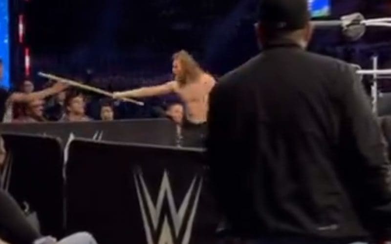Sami Zayn Made Sure Fan Received Amazing Gift At WWE Live Event