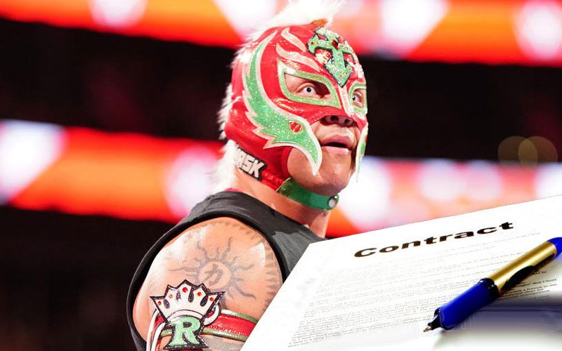 Length of Rey Mysterio’s New WWE Contract Unveiled