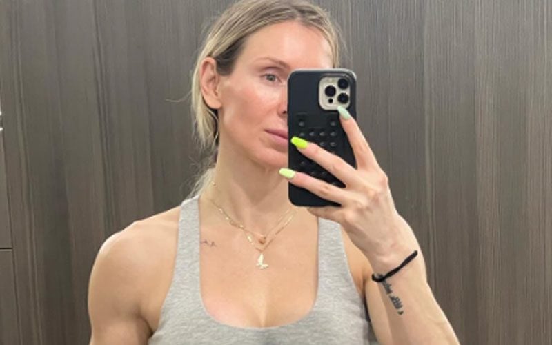 Charlotte Flair Already Working Out At the Gym After Surgery
