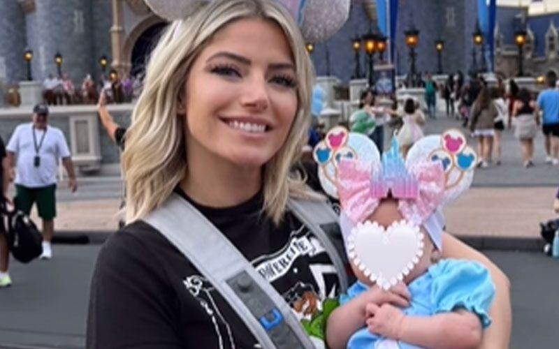 Alexa Bliss and Daughter Experience Disney World Magic for the First Time