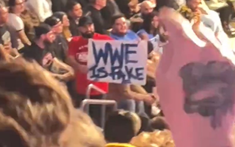 Anti-WWE Fan Sign Confiscated During 1/3 AEW Dynamite