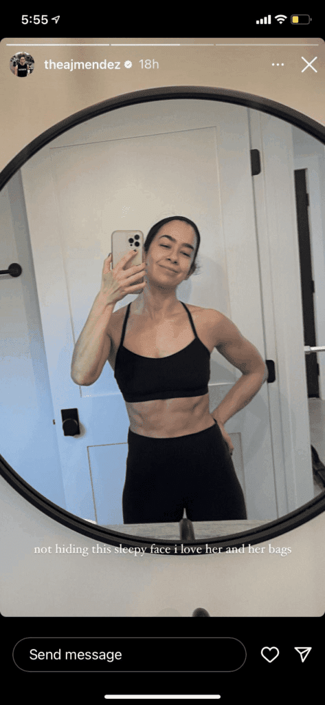 aj-lee-shows-off-arm-gains-to-display-amazing-physical-stature-42