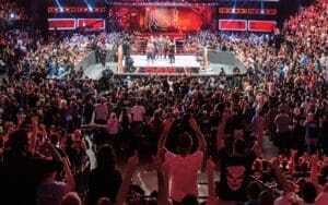 Tonight's WWE RAW in Chicago Poised to Draw Largest Crowd in Years