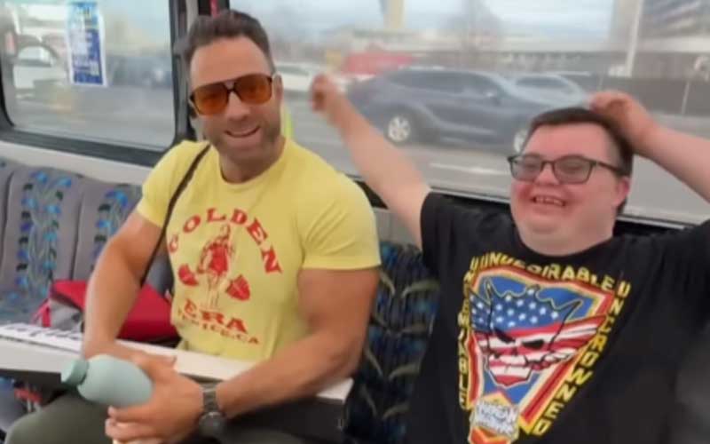 LA Knight Appears as a Surprise Birthday Gift for WWE Fan’s 27th Birthday