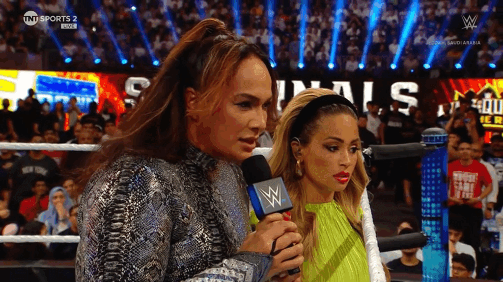 spoiler-on-queen-of-the-ring-semifinal-match-winner-during-524-wwe-smackdown-10