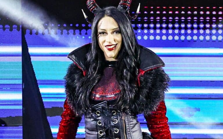 Stephanie Vaquer Unveils New Ring Gear Ahead of WWE Television Debut