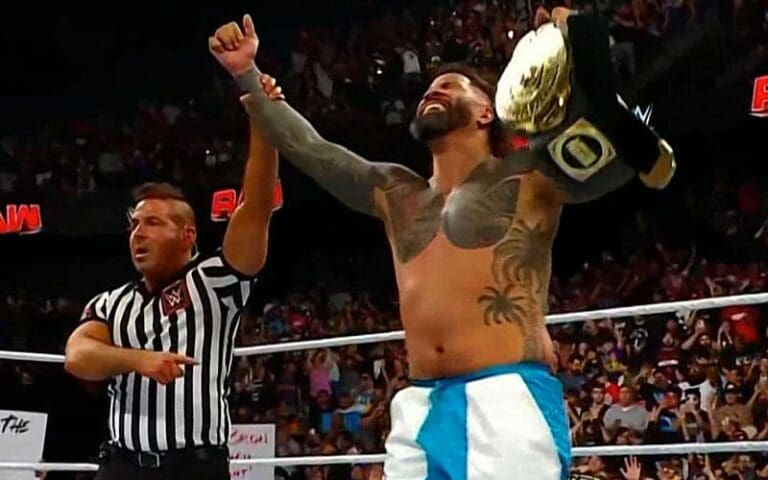 Jey Uso Defeats Bron Breakker To Win WWE IC Title During 9/23 RAW