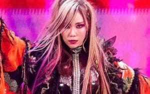 Kairi Sane Spotted Without Sling During Injury Hiatus