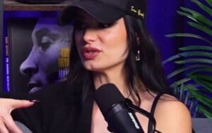 Saraya Slams Fan Who Linked Her Outfit to Inappropriate Fan Behavior