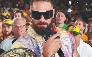 Seth Rollins Snaps at WWE Crown Jewel Crowd for Being Disrespectful After Beating Cody Rhodes