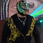 Rey Mysterio Returns To Confront Dominik Mysterio During 11/3 WWE RAW