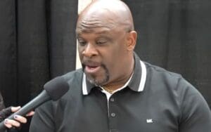 D-Von Dudley Reveals Why He Handed His Boots to The Hardys D-Von Dudley Reveals Why He Handed His Boots to The Hardys