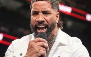 Jey Uso Issues Warning After Being Touched 38 Times in Public