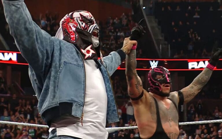 Penta Makes Surprise Return During 12/29 WWE RAW