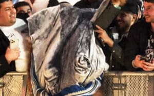 Footage Reveals Fans Tried to Snatch Ilja Dragunov’s Coat at WWE Royal Rumble