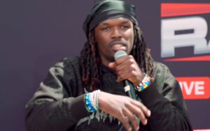 Je’Von Evans Says Fan Grabbed Him Inappropriately During WWE RAW Entrance