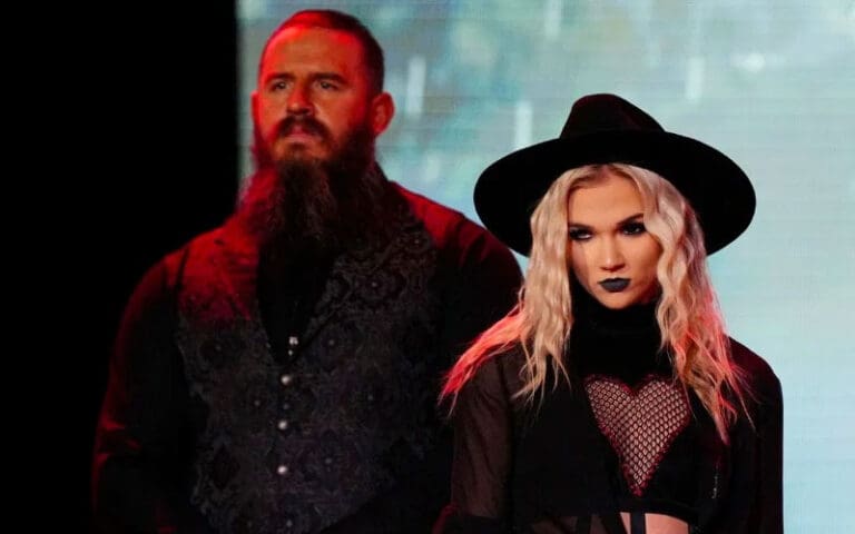 Julia Hart Praises Brody King’s Actions Amid Anti-ICE Chants