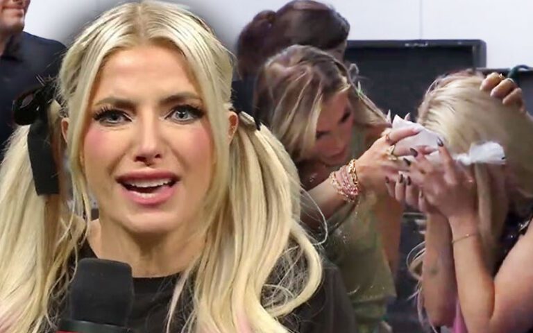 Alexa Bliss Fires Back at Fan Questioning Her Injury Selling on WWE SmackDown