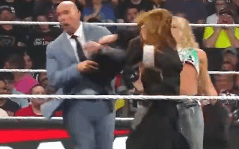 Becky Lynch Accidentally Punches Adam Pearce During Argument With Sol Ruca On 5/4 WWE RAW Becky Lynch Accidentally Punches Adam Pearce During Argument With Sol Ruca On 5/4 WWE RAW