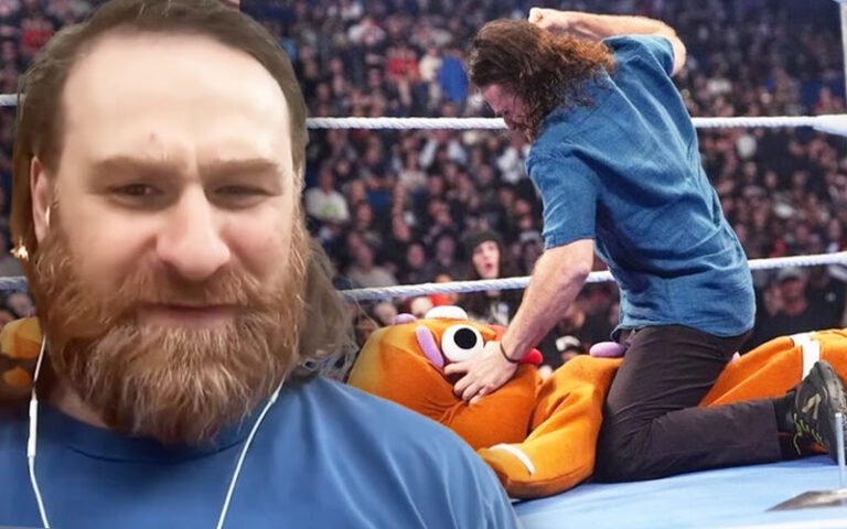 Sami Zayn Shuts Down Claims He Turned Heel After Attacking the Gingerbread Man