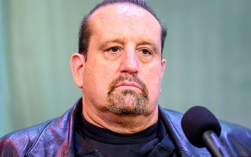 Indie Wrestler Accuses Tommy Dreamer of Pushing for Unwanted Crotch Grab Spot