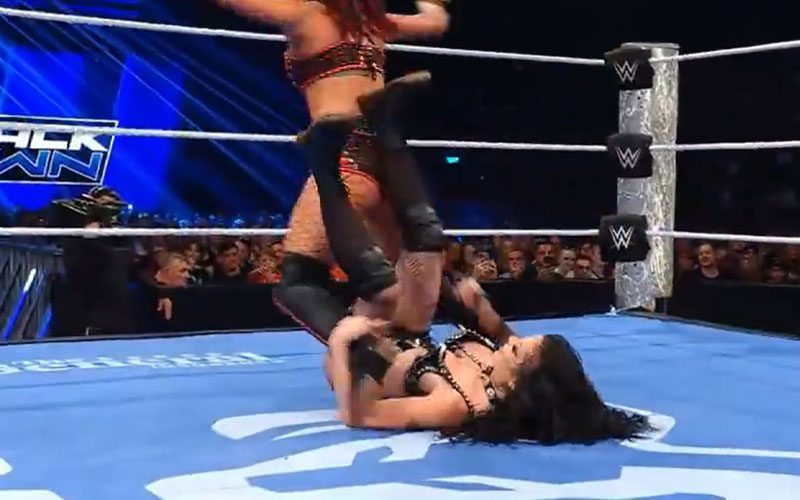 Paige Wardrobe Mishap Claim From 6/26 WWE SmackDown Shut Down