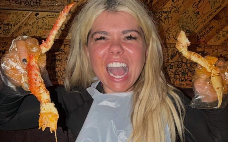 JCW’s Ring Rat Says She Never Wants a Man to Take Her to Dinner Again After Crab Meal Crime Scene