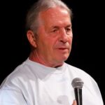 Bret Hart Claims Fans Chased Him Down Highways and Tried to Kill Him Over WWE Storyline