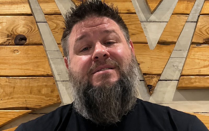 Kevin Owens Reveals His Legs Stopped Working Properly During WWE Elimination Chamber Match